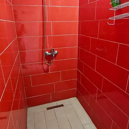 Hostal Stone House *